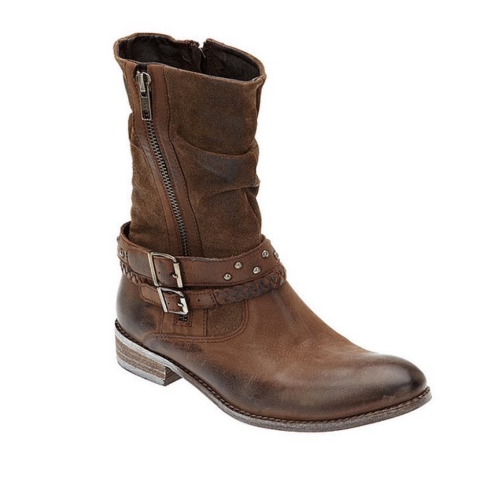 Matisse Outback Brown Leather Studded Boots